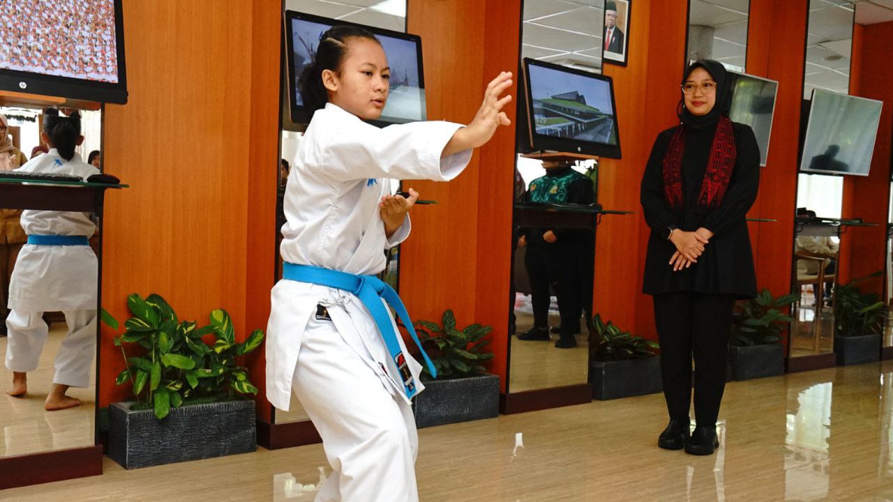 Perjalanan Gemilang: Dari SDN 1 Mojopanggung ke Kejuaraan Karate Dunia