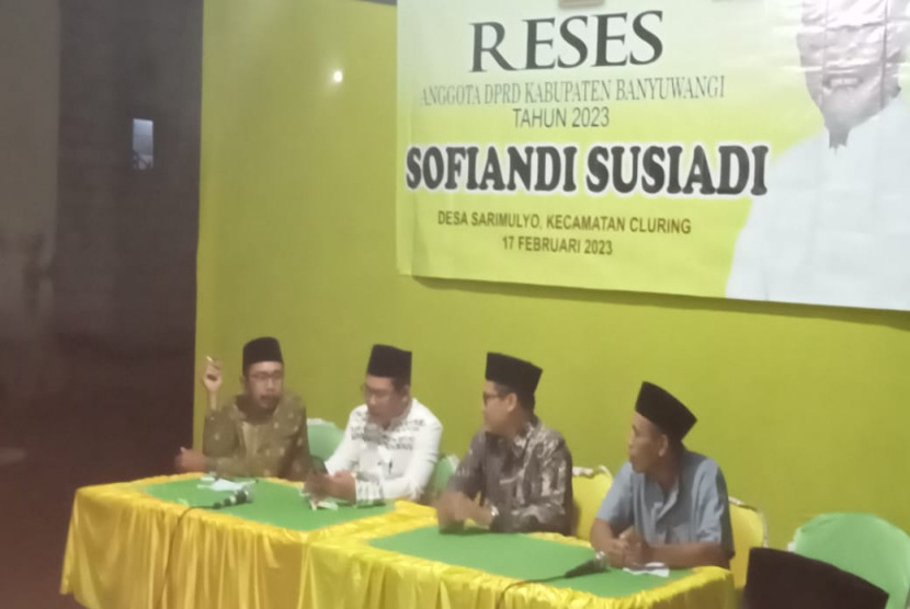 Reses Pertama Legislator DPRD Banyuwangi Dapat Keluhan Kelangkaan Pupuk 