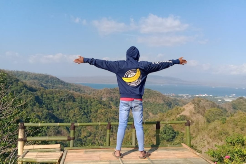 Bukit Mondoleko Banyuwangi, Wisata Alam Yang Indah dan Asri 