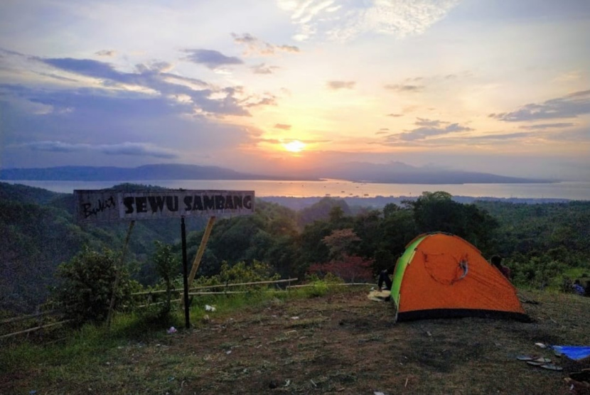 Bukit Sewu Sambang Wisata Indah Yang Masih Alami 