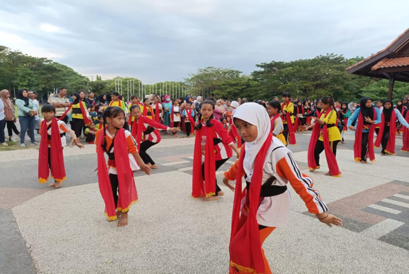 Festival Gandrung Sewu Banyuwangi Siap Menyapa Penonton dari Dalam dan Luar Negeri 