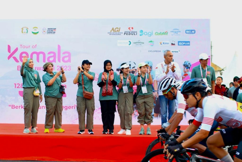 Banyuwangi Tempat Mempesona Bagi Pembalap Tour of Kemala 2023