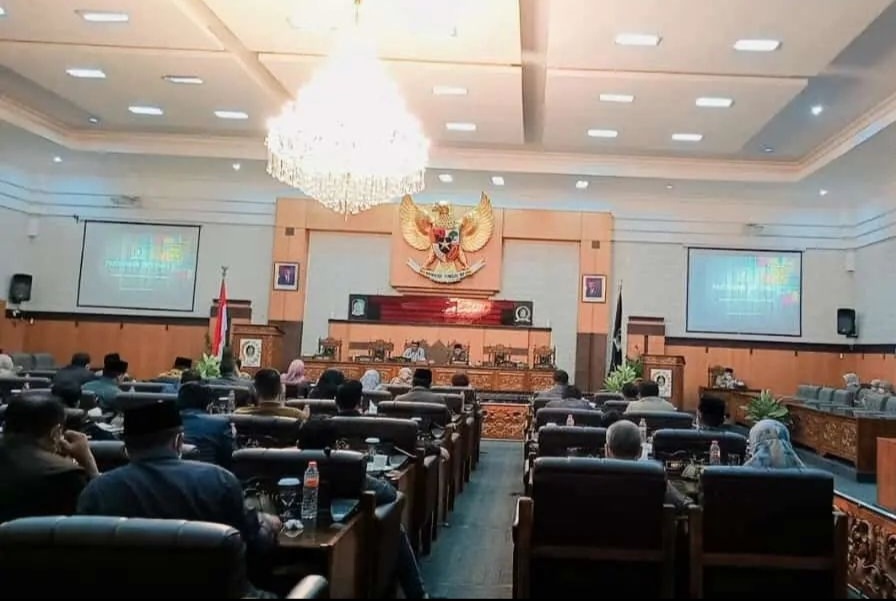 Fraksi Demokrat Minta Pemkab Mengikuti Capaian Target PAD Kabupaten Lain