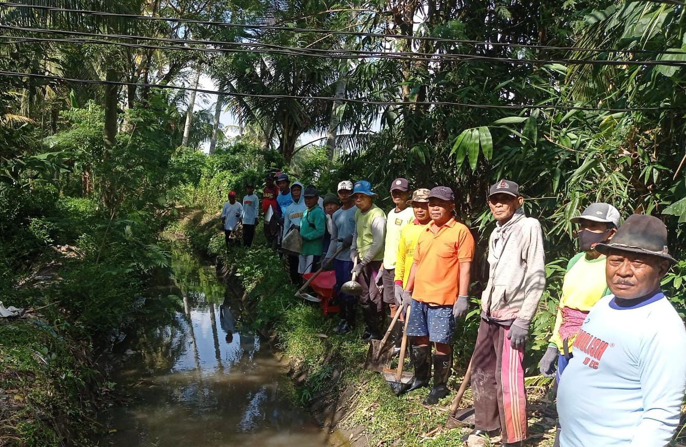 Padat Karya Irigasi Dinas PU Pengairan Banyuwangi: Kesejahteraan dan Infrastruktur